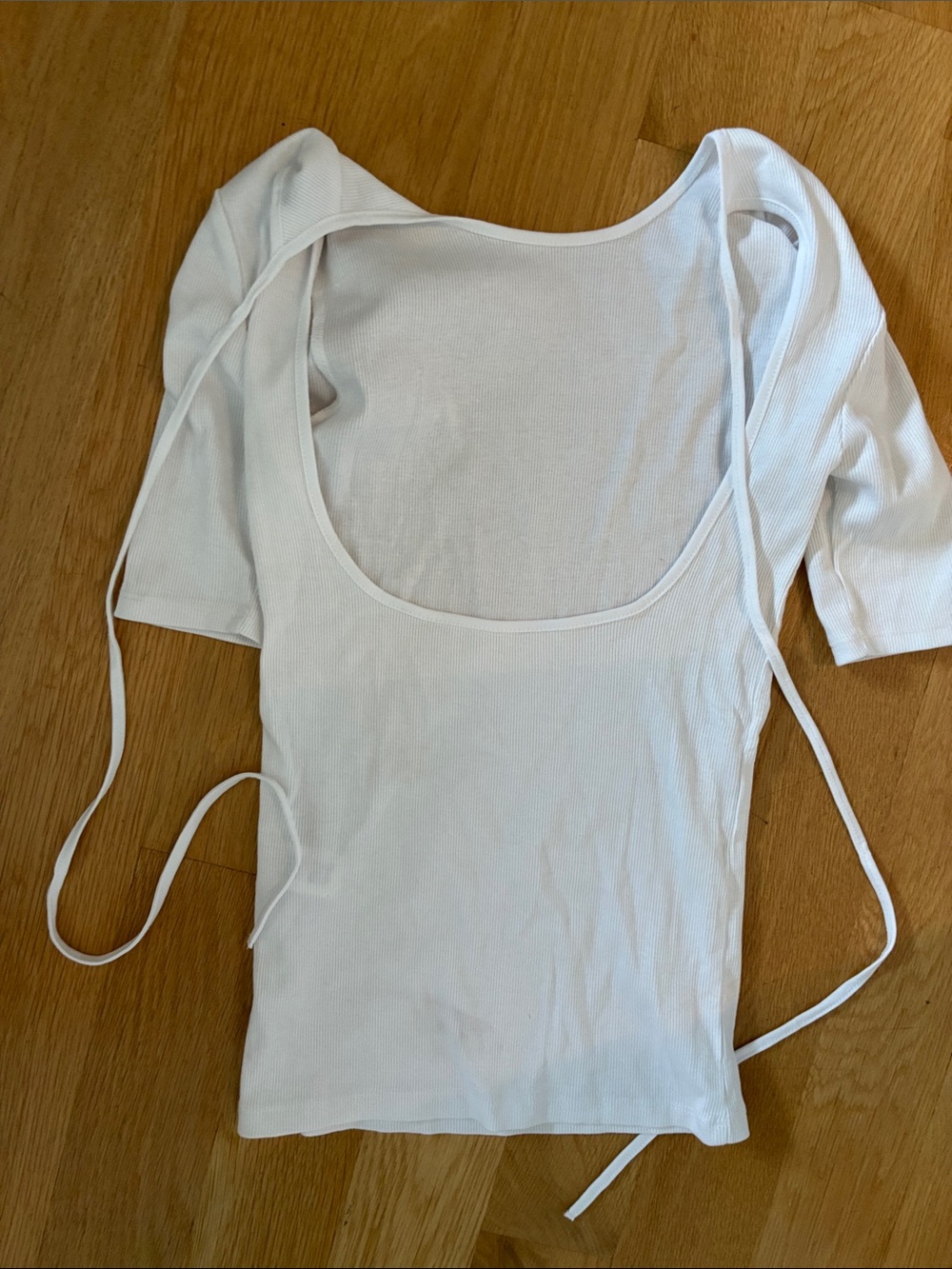 Zara White Scoop-Neck Tie-Back Short Sleeve Top
